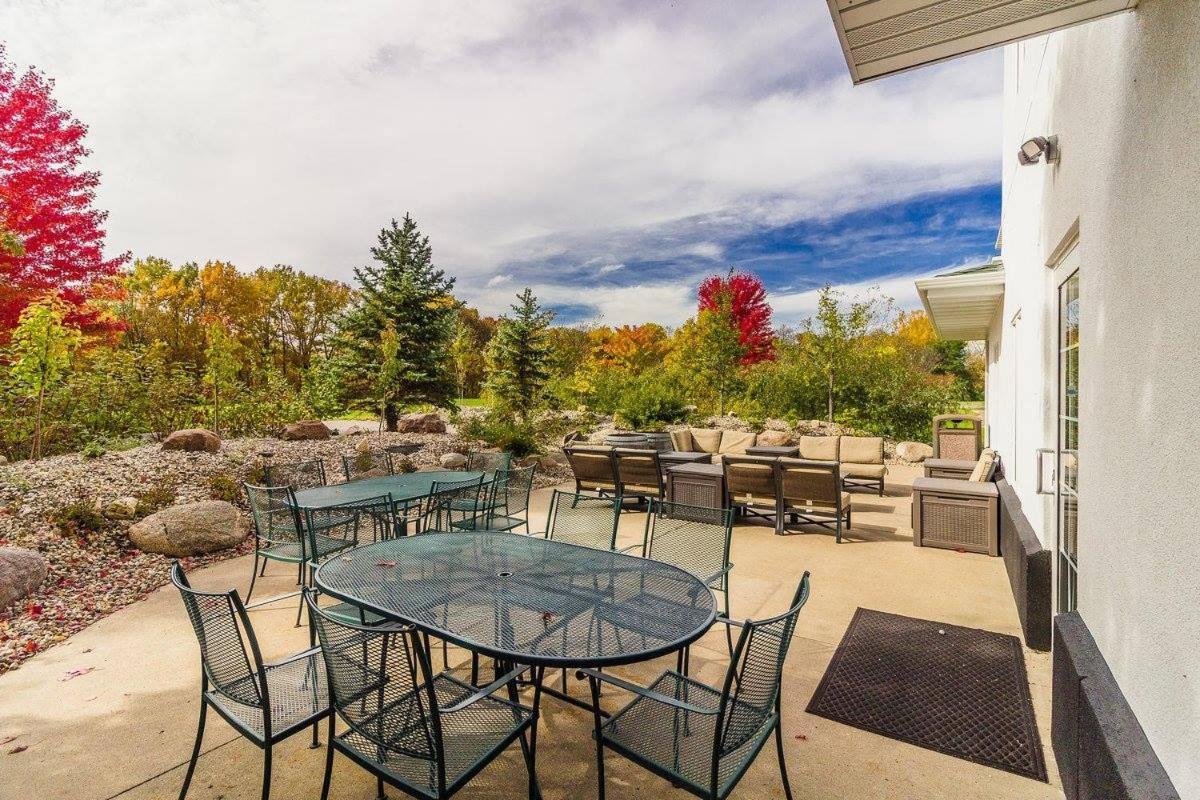 River Hills Hotel- Mankato Zewnętrze zdjęcie