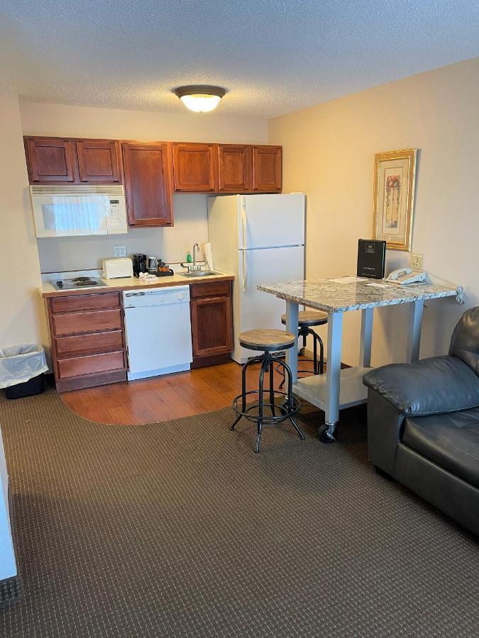 River Hills Hotel- Mankato Zewnętrze zdjęcie